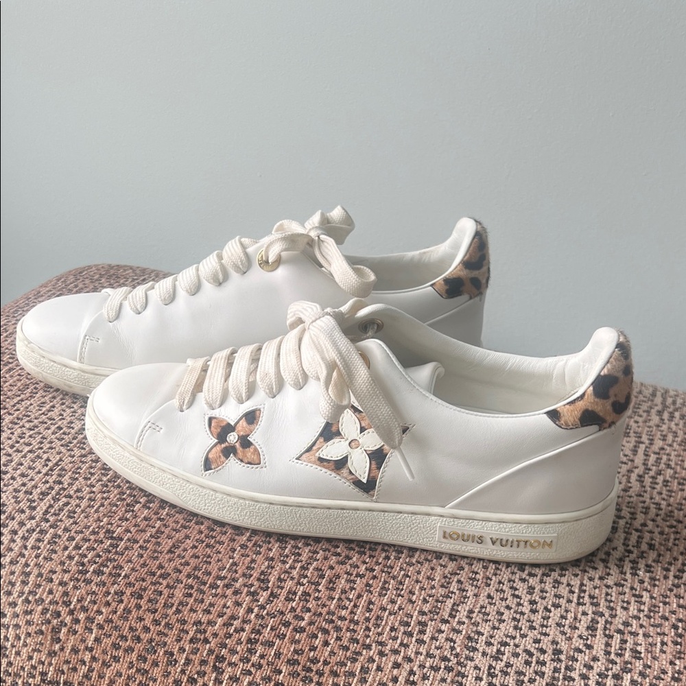 Louis Vuitton leopard sneakers size 37